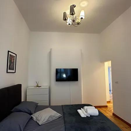 Stara Winiarnia Apartment